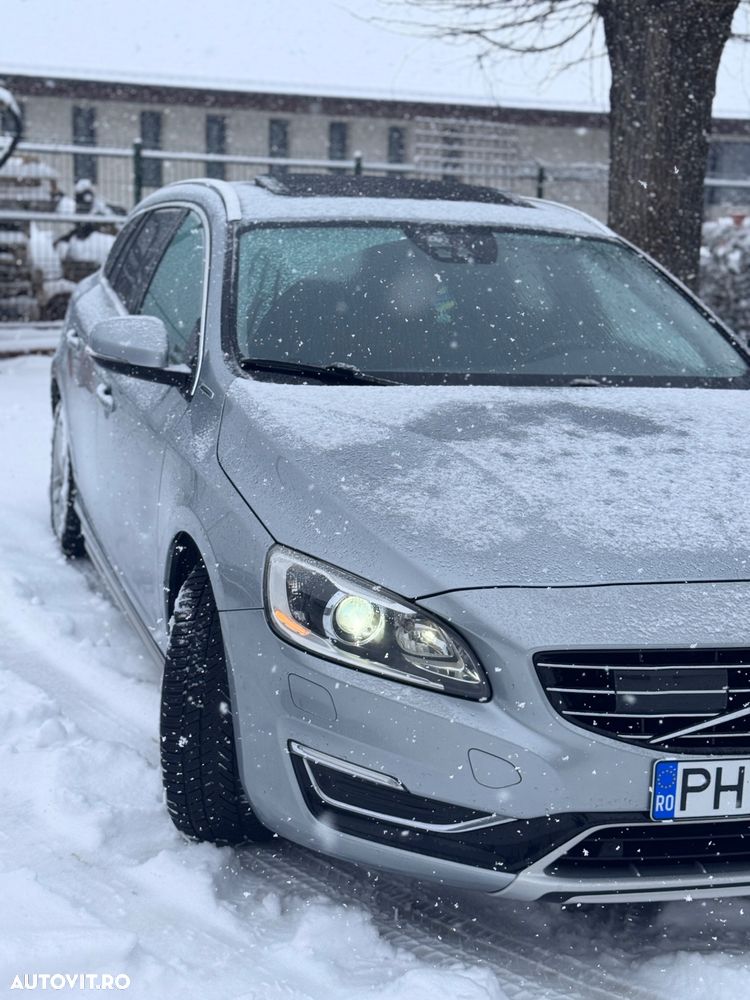 Volvo V60 D5 AWD Basic - 22