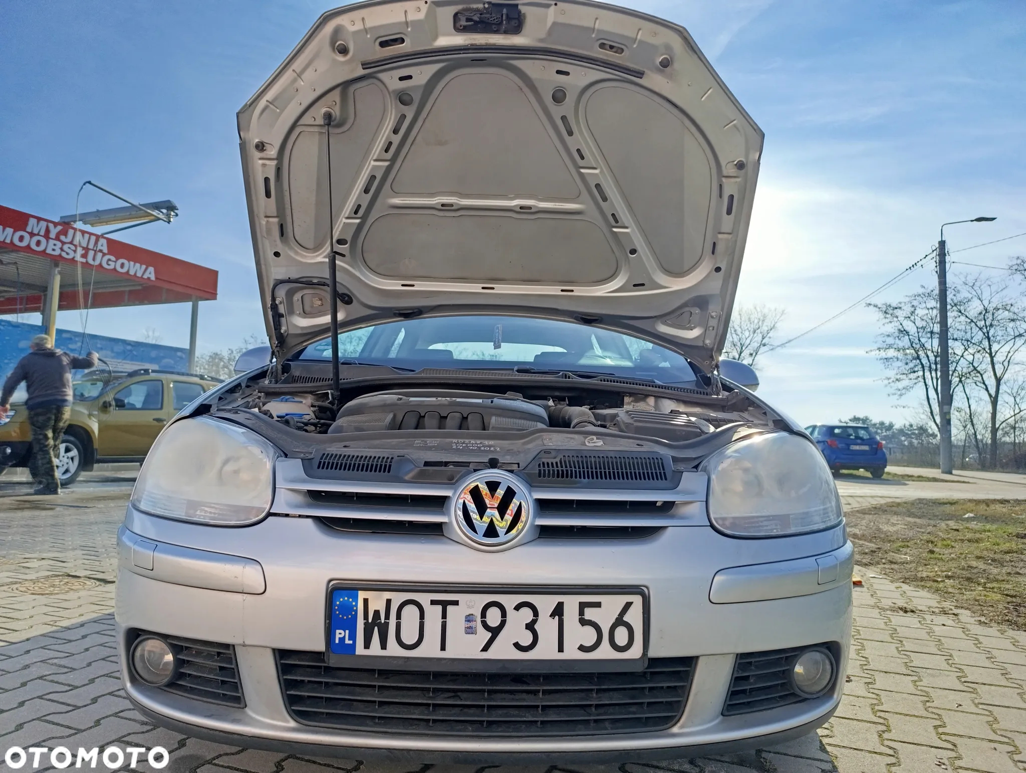 Volkswagen Golf - 25