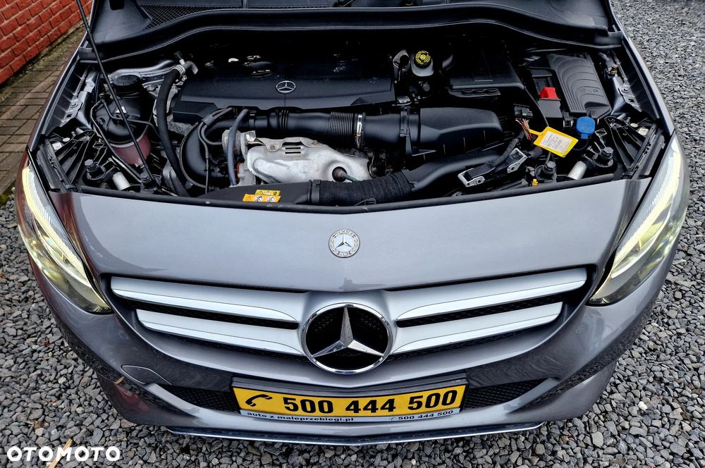 Mercedes-Benz Klasa B 180 7G-DCT Edition - 39