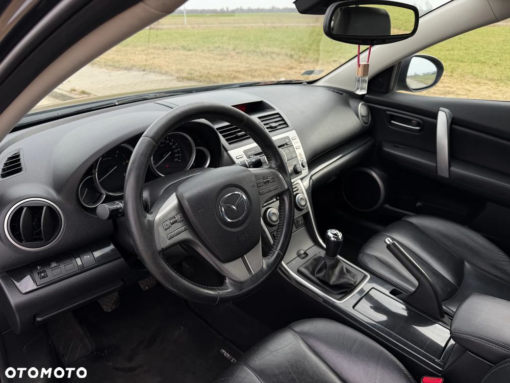 Mazda 6 2.0 CD Exclusive + - 9