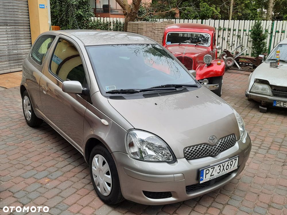 Toyota Yaris - 9