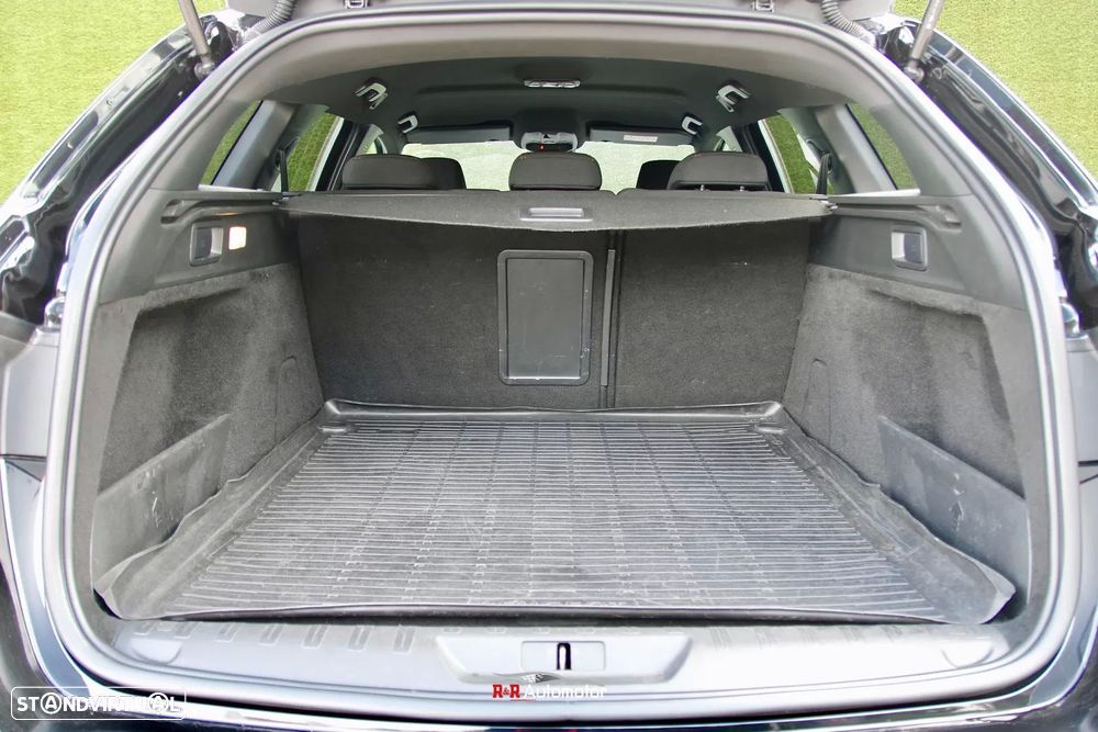 Peugeot 308 SW 1.6 BlueHDi GT Line - 11