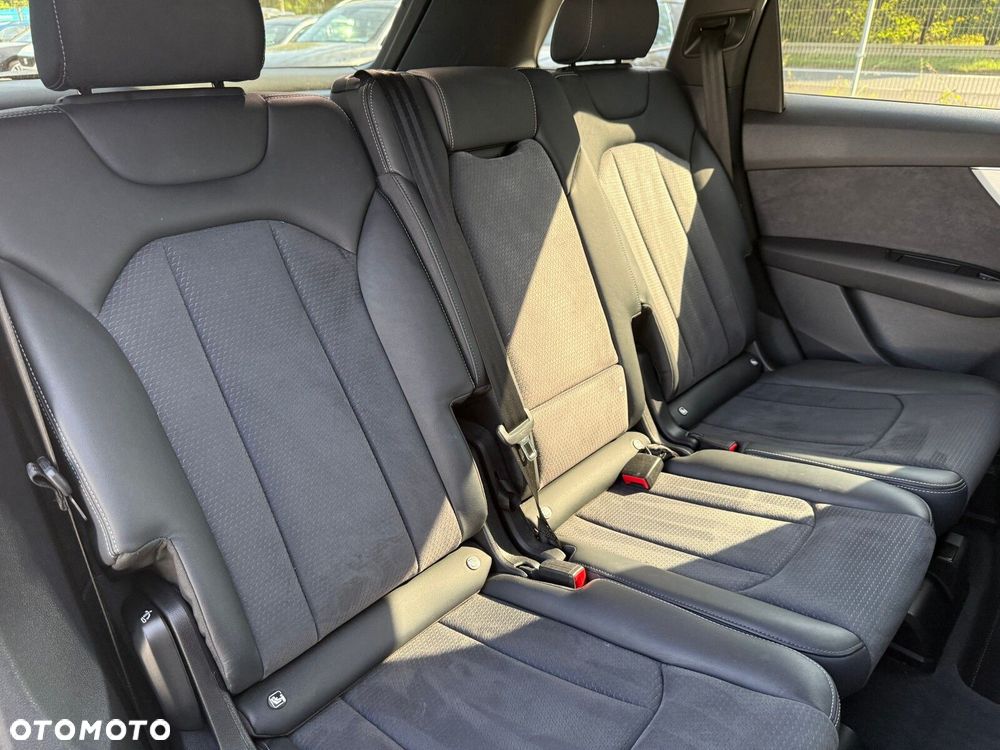 Audi Q7 45 TDI mHEV Quattro S Line Tiptr - 29