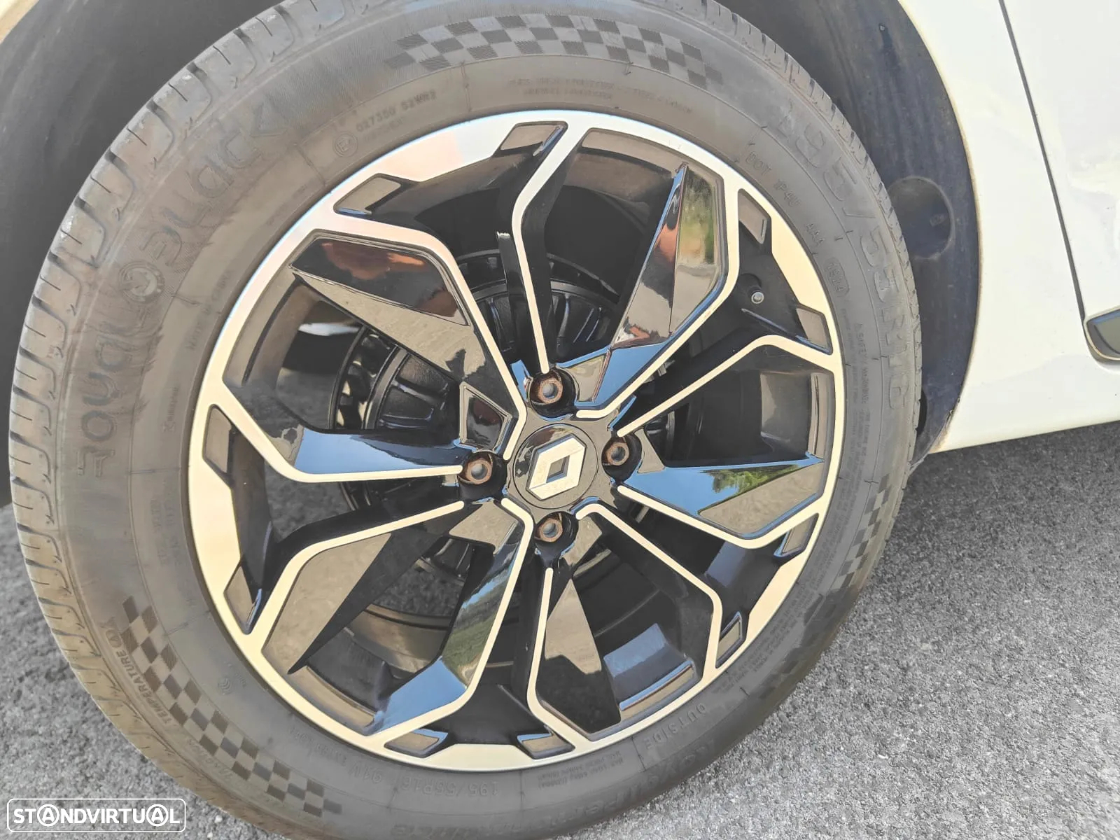 Renault Clio Sport Tourer Energy dCi 90 Start & Stop Dynamique - 15