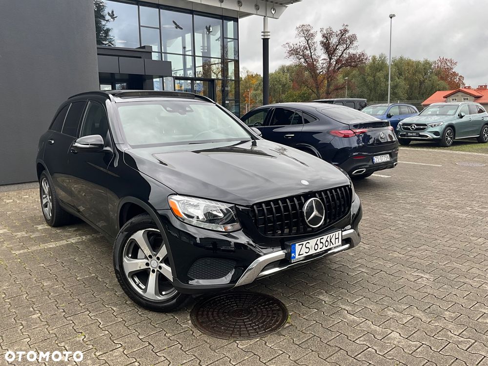 Mercedes-Benz GLC - 12