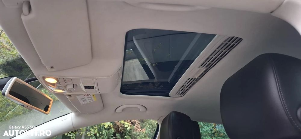 Volkswagen Passat - 11