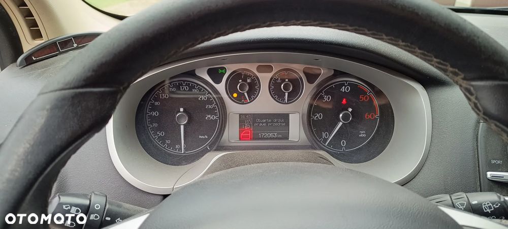 Lancia Delta 1.6 MJ Platino - 20