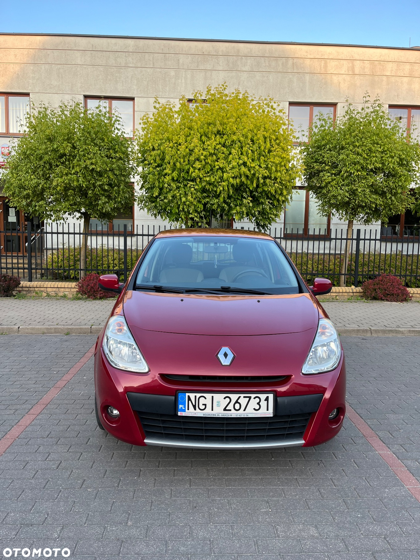 Renault Clio 1.2 16V Authentique - 5