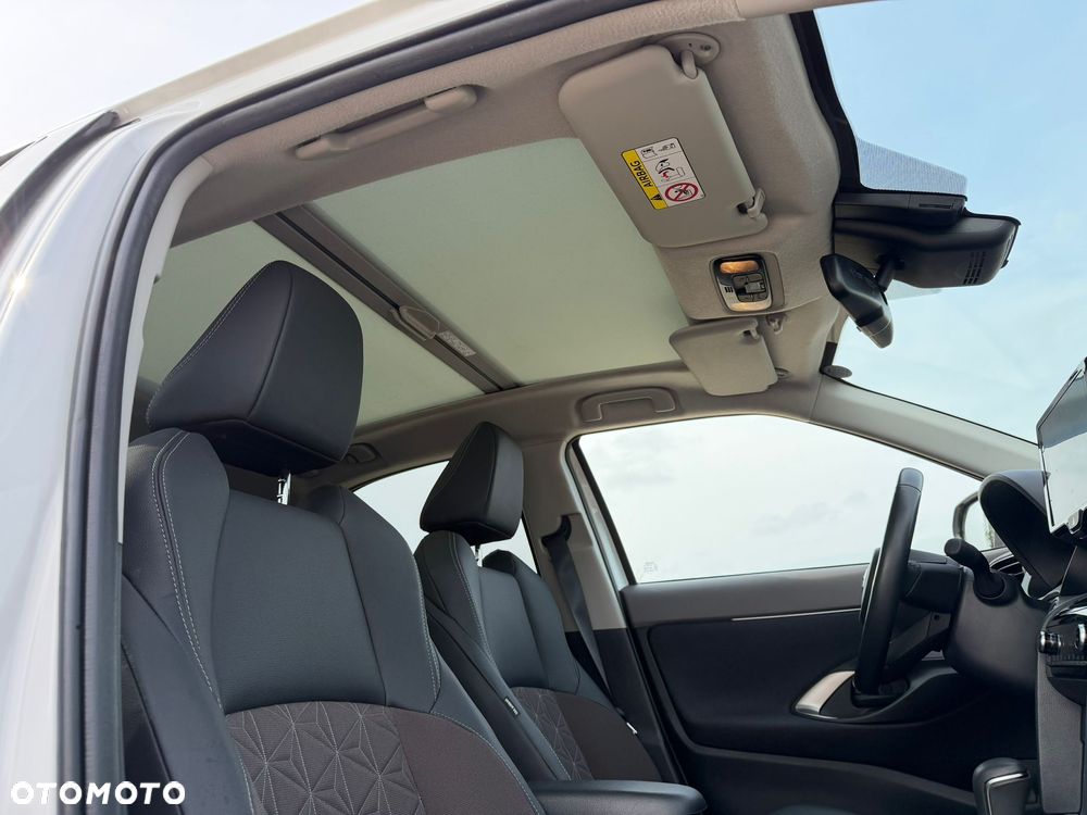 Toyota Yaris Cross Hybrid 1.5 Executive - 13