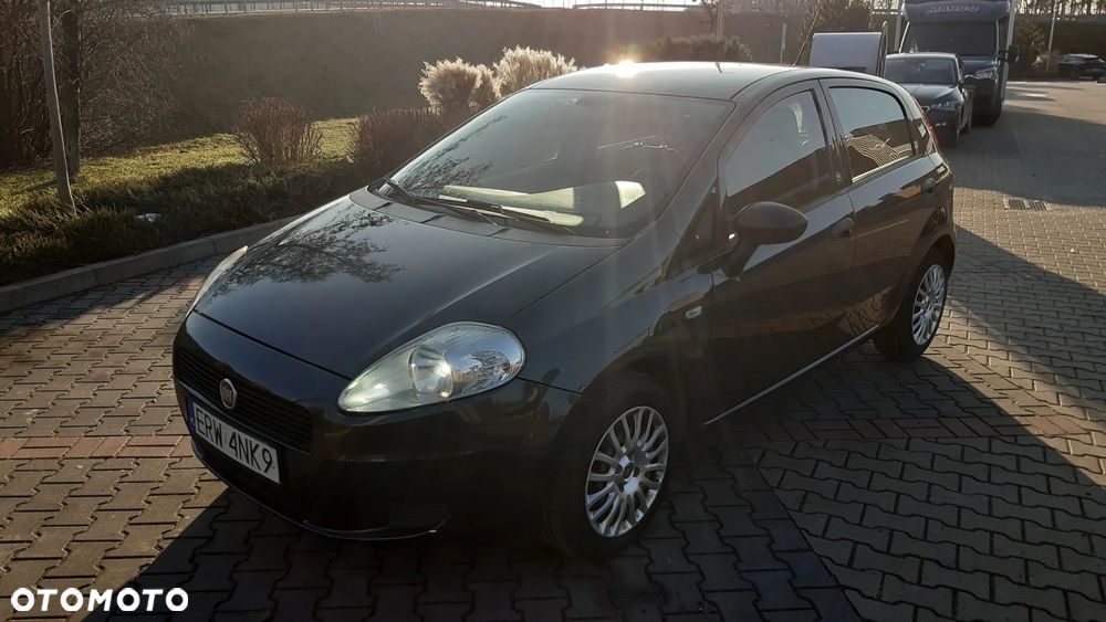 Fiat Punto 1.2 Young - 1