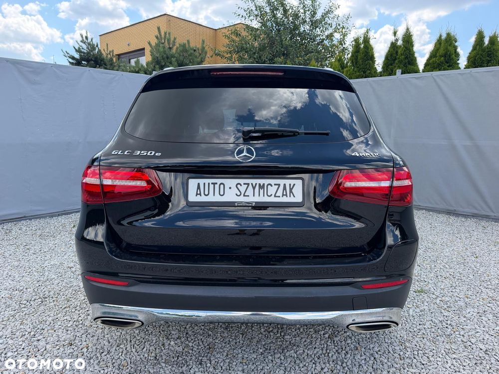 Mercedes-Benz GLC - 12