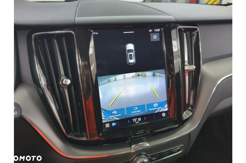Volvo XC 60 - 8