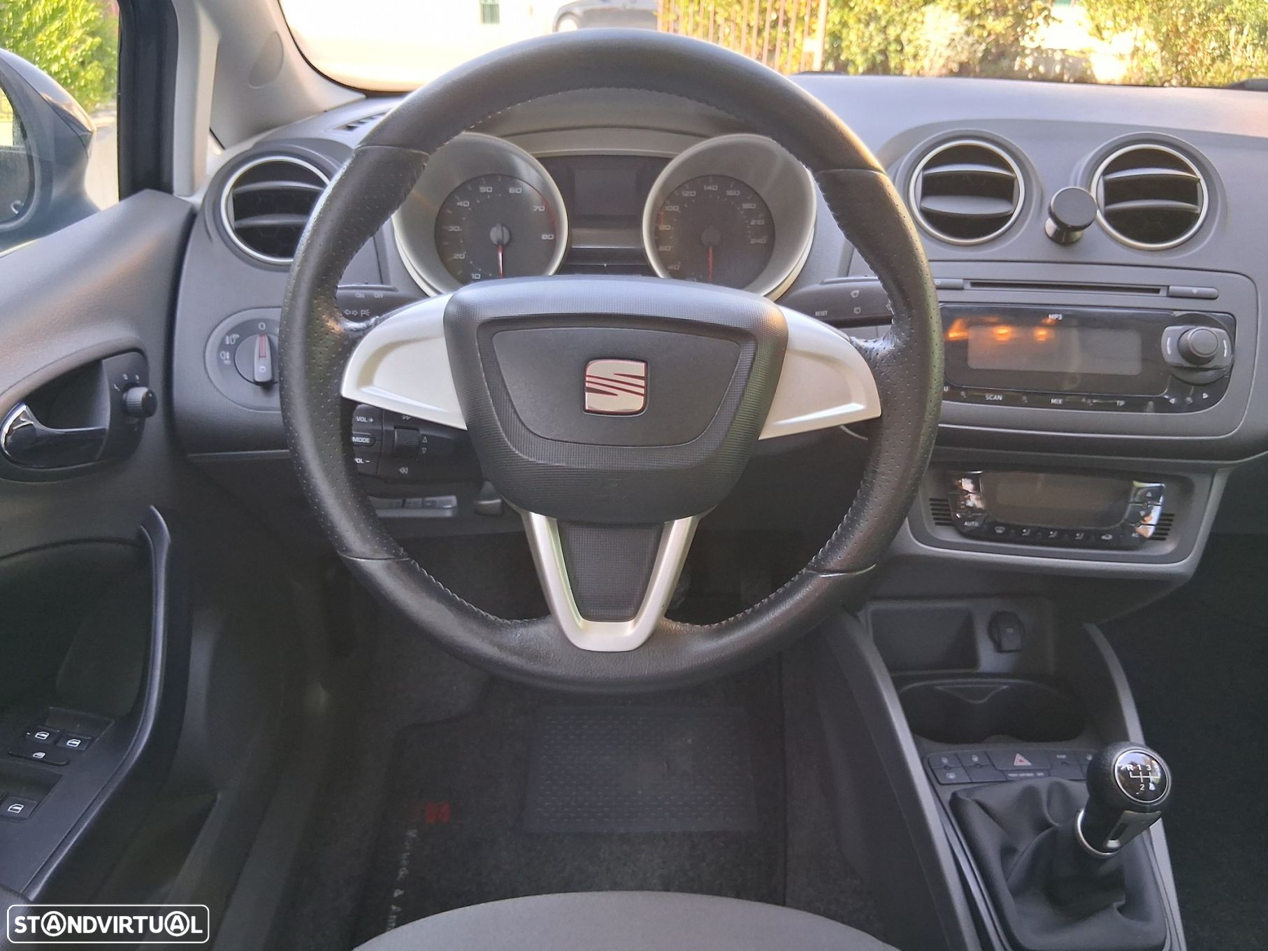 SEAT Ibiza 1.2 12V Style - 28