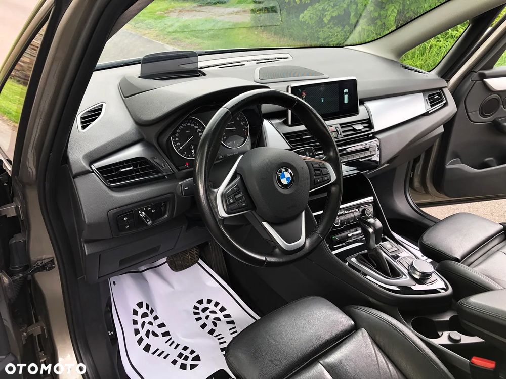 BMW Seria 2 218i GT Luxury Line - 12