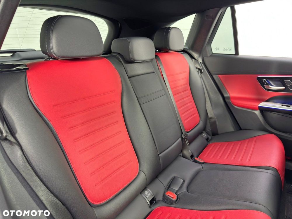 Mercedes-Benz GLC 300 4Matic 9G-TRONIC Edition AMG Line - 19