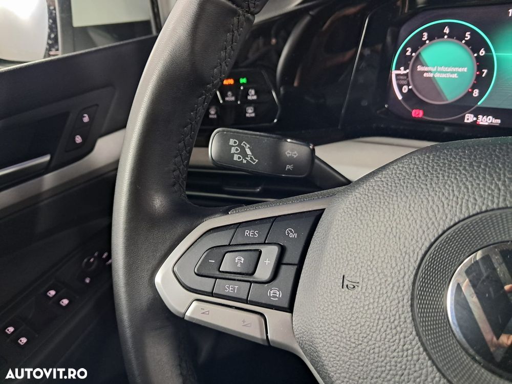 Volkswagen Golf 1.5 TSI ACT Life - 14