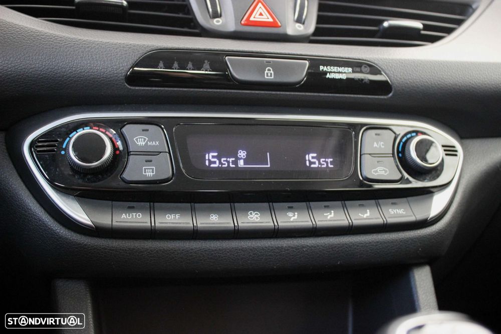 Hyundai i30 SW 1.6 CRDi Style - 28