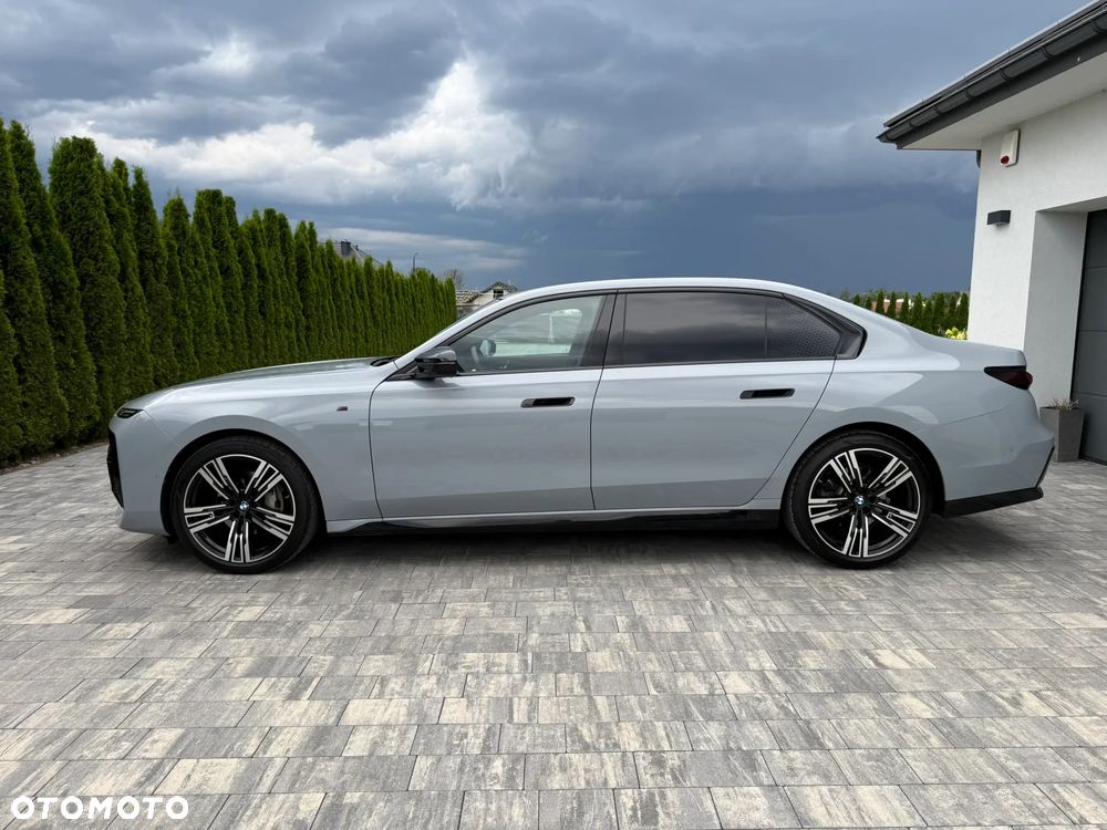 BMW Seria 7 740d xDrive sport - 2