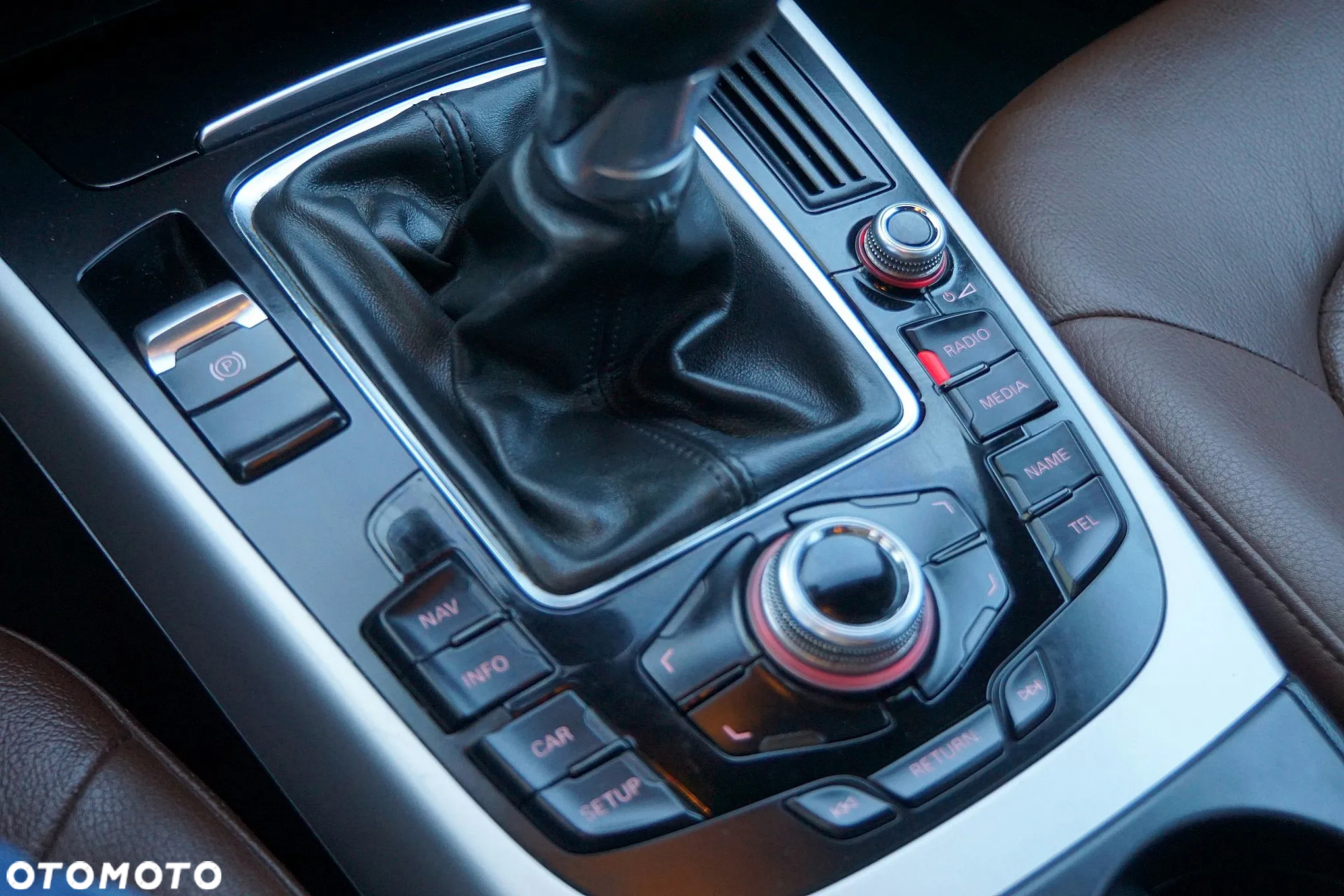 Audi A4 Avant 2.0 TDI ultra sport - 35