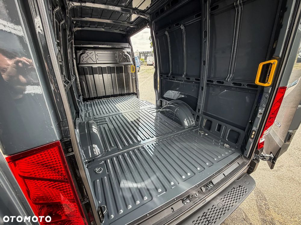 Iveco Daily 35S16HA8 V - Furgon L3H2 2.3 silnik od ręki GSC Gorzów - 15