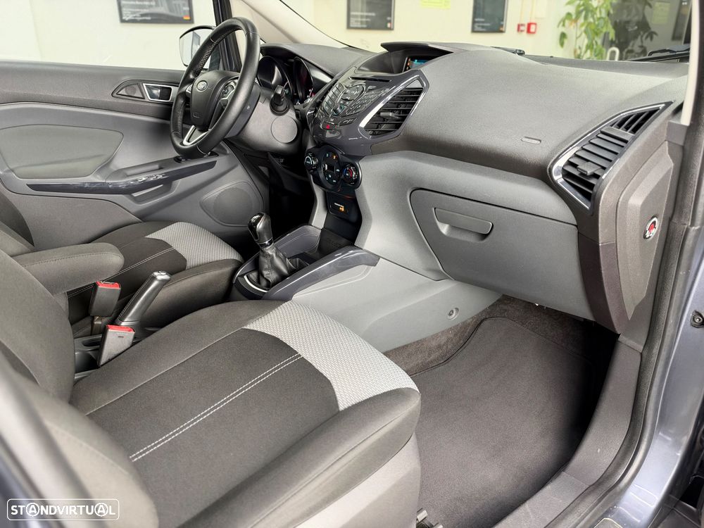 Ford EcoSport 1.5 TDCi Trend - 24