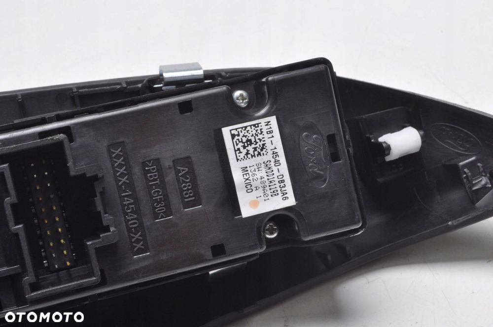 FORD FIESTA MK8 PANEL SZYB N1B1-14540-DB3JA6 - 6