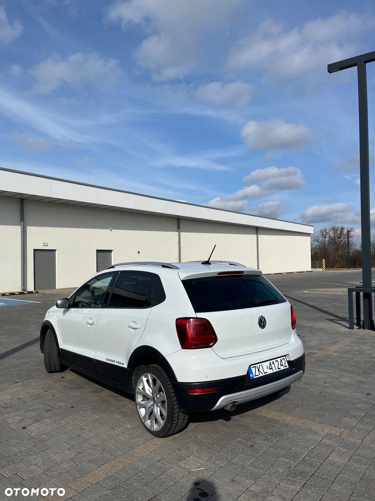 Volkswagen Polo Cross - 8