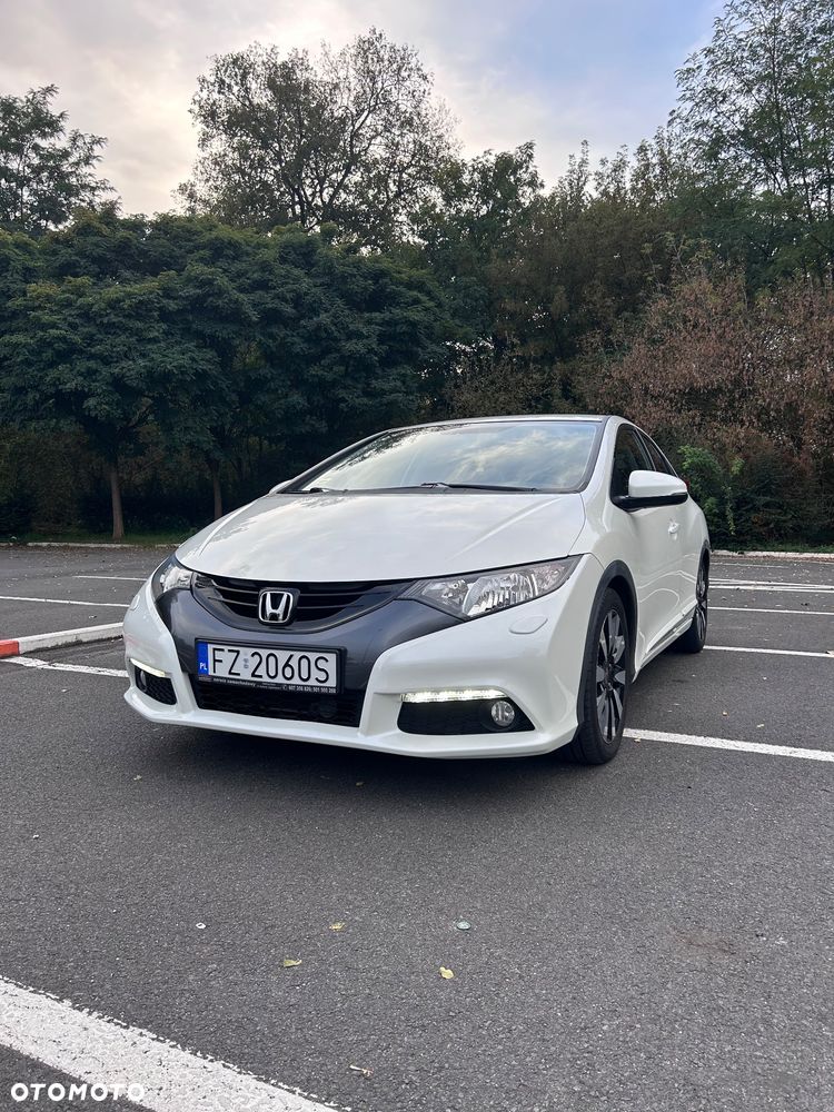 Honda Civic 2012 photo 3