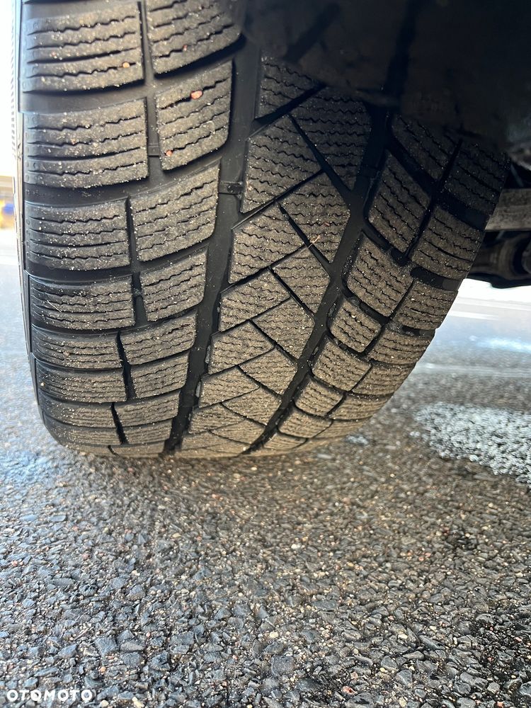 Porsche Macan Standard - 10