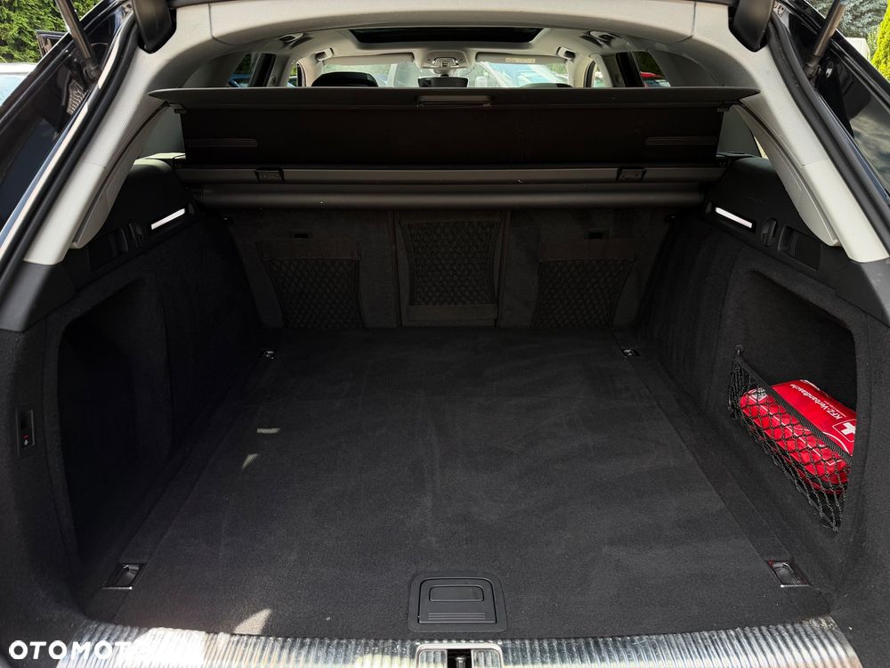 Audi A4 Avant 40 TDI quattro S tronic S line - 32