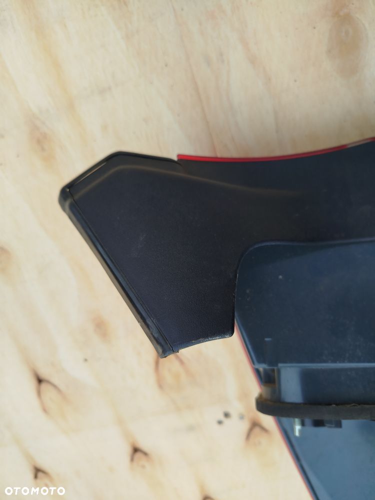 BMW X5 E70 lampa prawa prawy tył tylna - 7