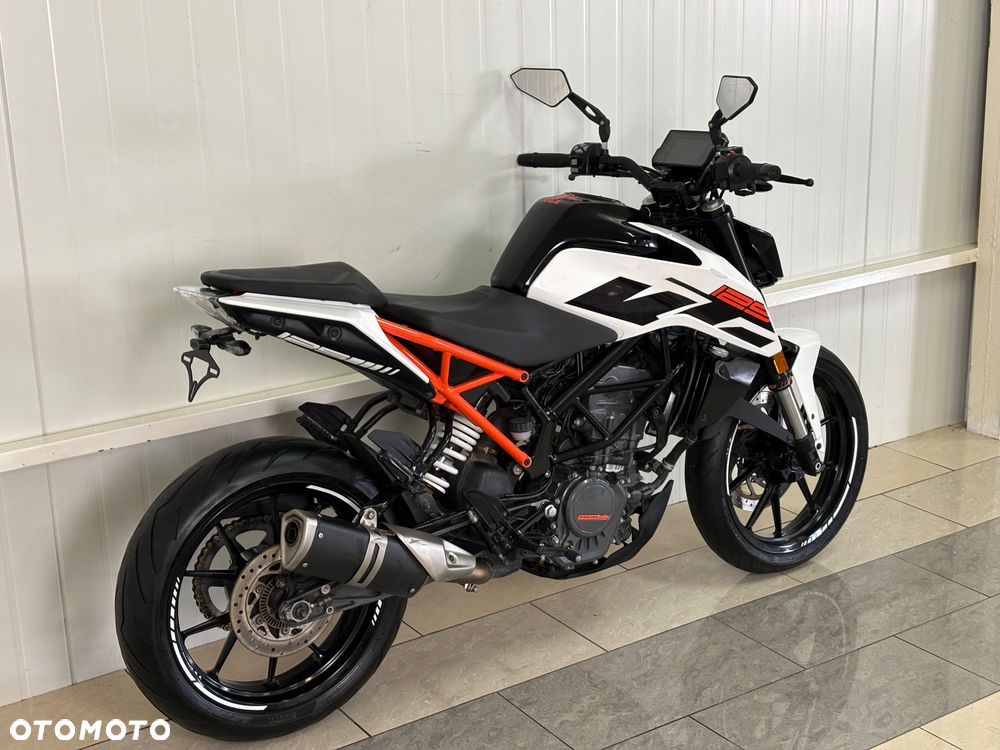 KTM Duke 125 - 4