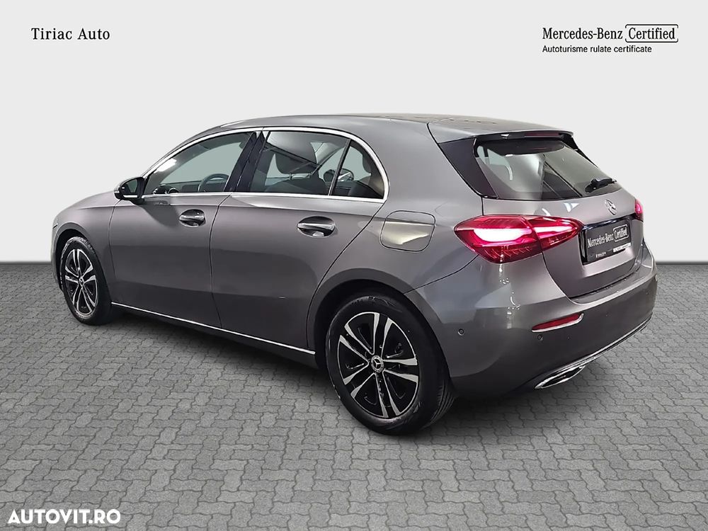Mercedes-Benz A 180 7G-DCT - 3
