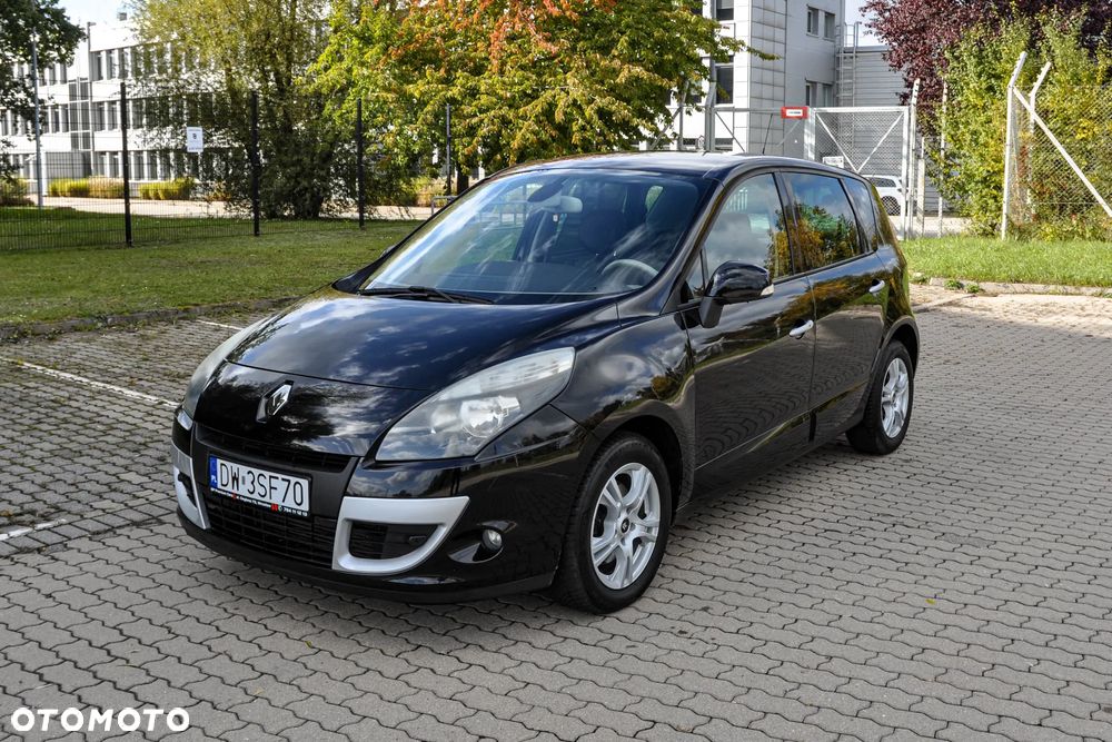 Renault Scenic - 1