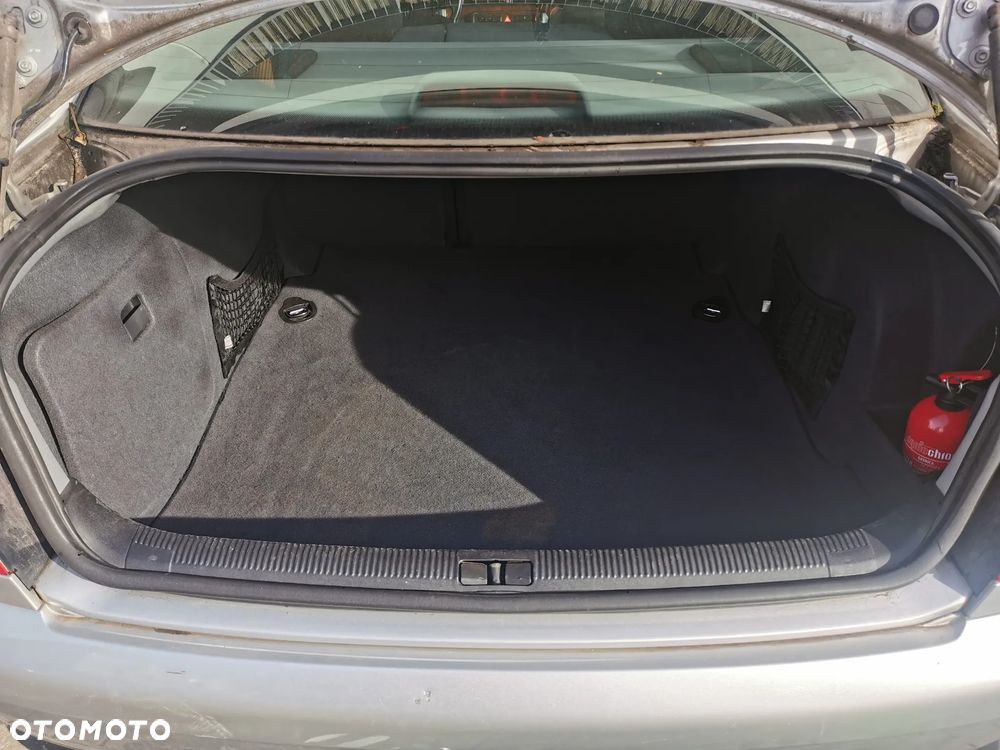 Audi A4 Limousine 2.4 Quattro - 34