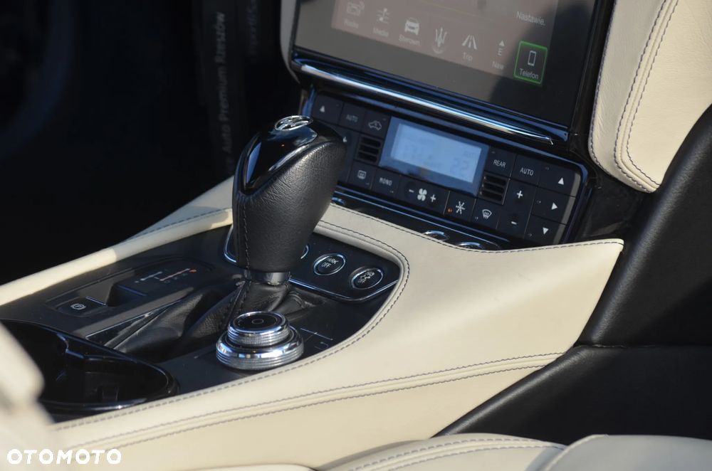 Maserati GranCabrio Sport - 33