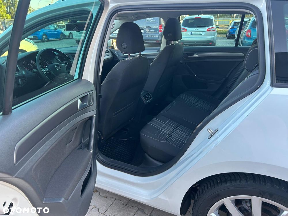 Volkswagen Golf 1.6 BlueTDI Trendline - 33