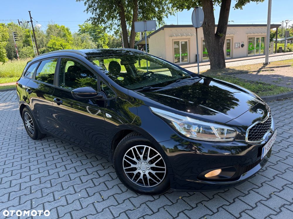 Kia Ceed 1.4 CRDi 90 Spirit - 12