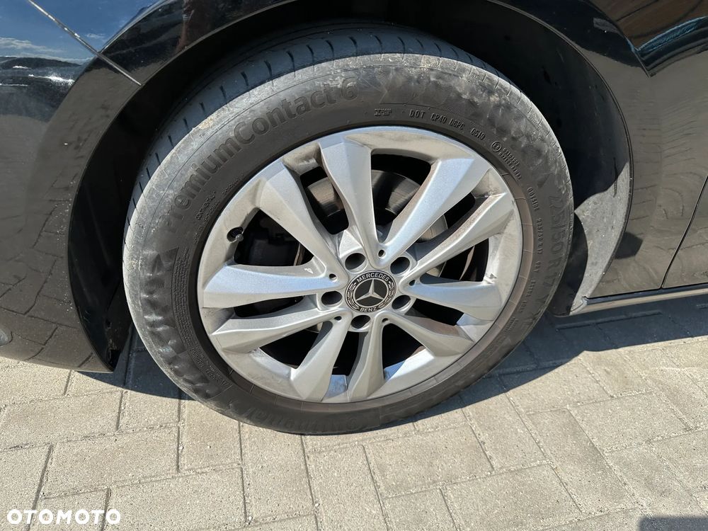 Mercedes-Benz Klasa B - 35