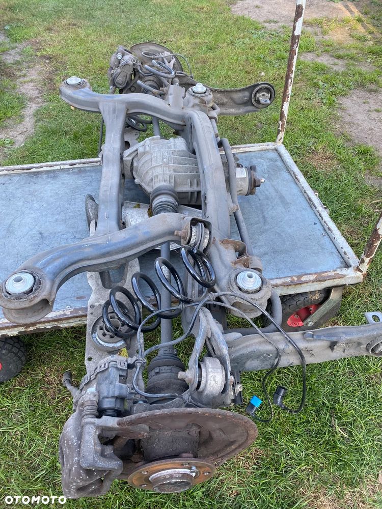 MERCEDES cla 177 176 4matic zawieszenie tylne kompletne - 2