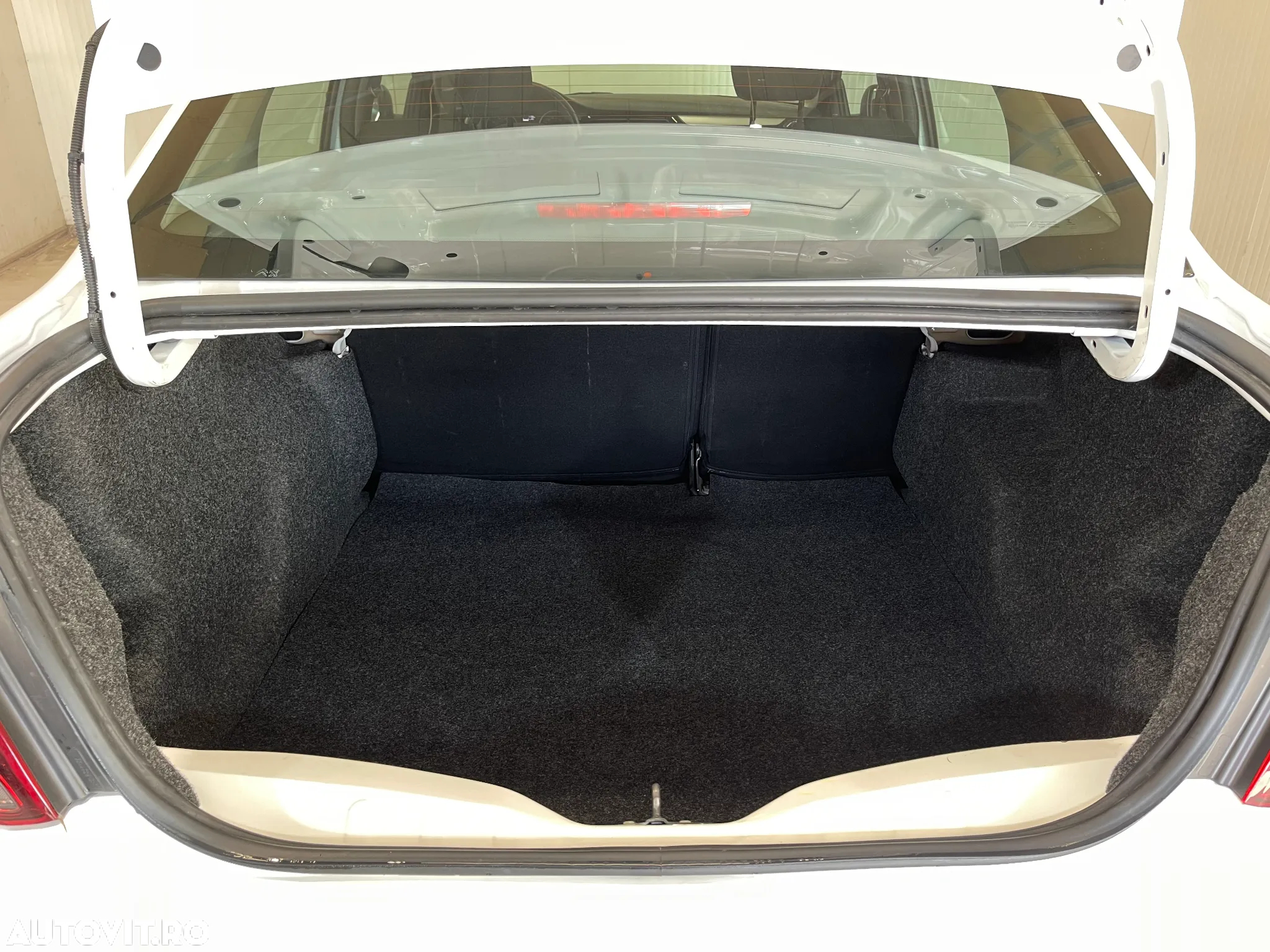 Peugeot 301 1.5 BlueHDI FAP Allure - 11