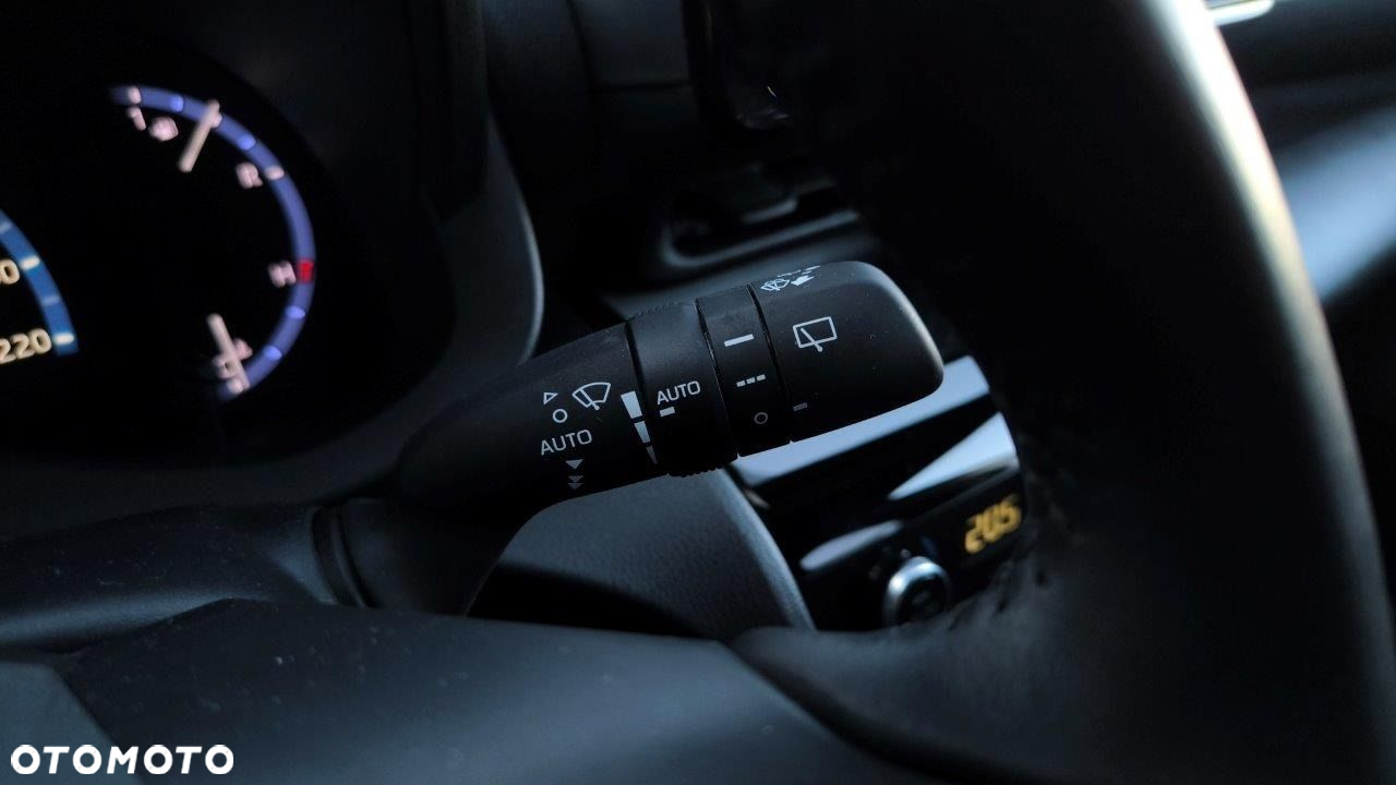 Toyota Yaris Cross - 25