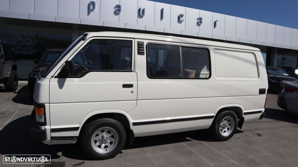 Toyota HiAce 2.4 D LH51L - 2