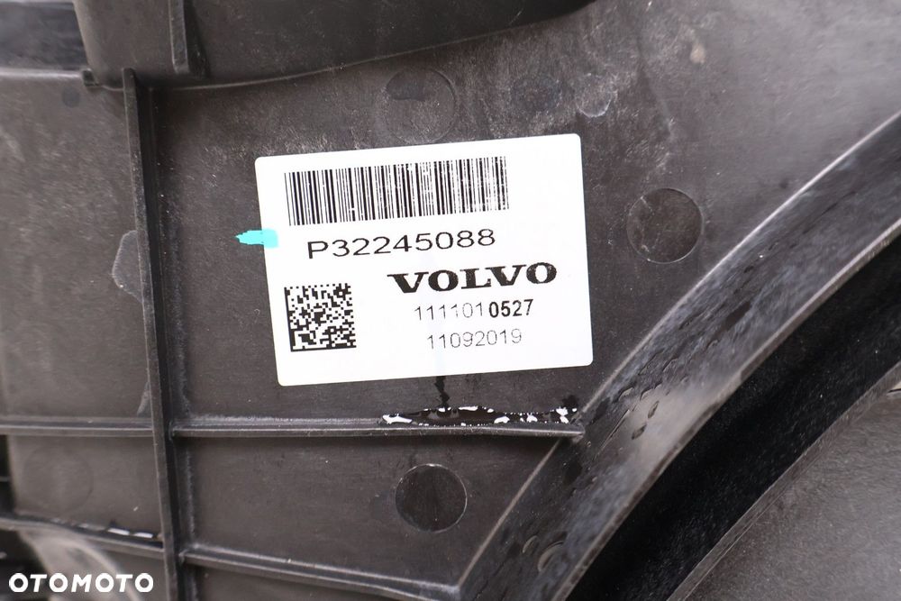 VOLVO XC60 II 2.0 T4 WENTYLATOR CHŁODNICY 32245088 - 4