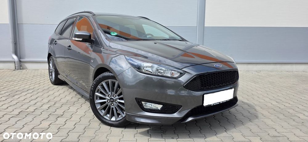 Ford Focus - 2