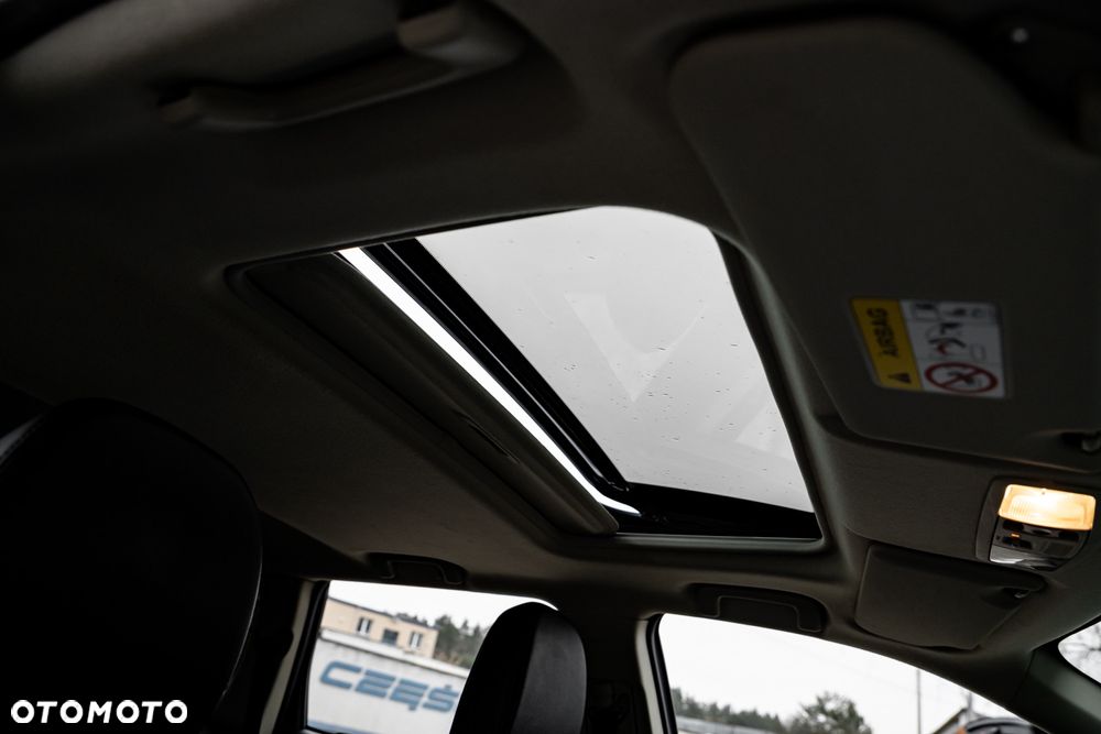 Mitsubishi Outlander 2.0 4WD Plus - 21