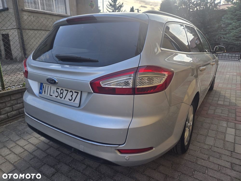 Ford Mondeo 2.0 TDCi ECOnetic Ambiente - 4