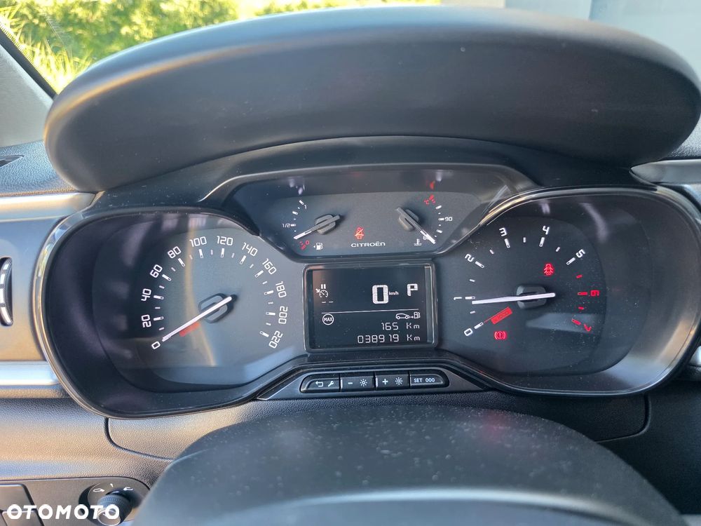 Citroën C3 1.2 PureTech Shine EAT6 - 22