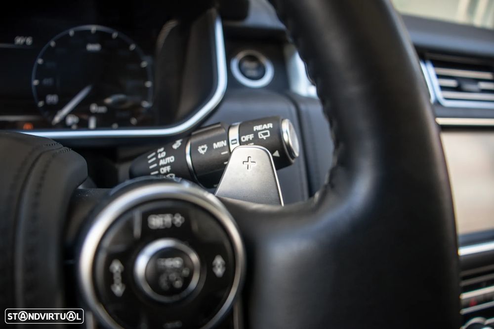 Land Rover Range Rover 4.4 SDV8 Autobiography - 17