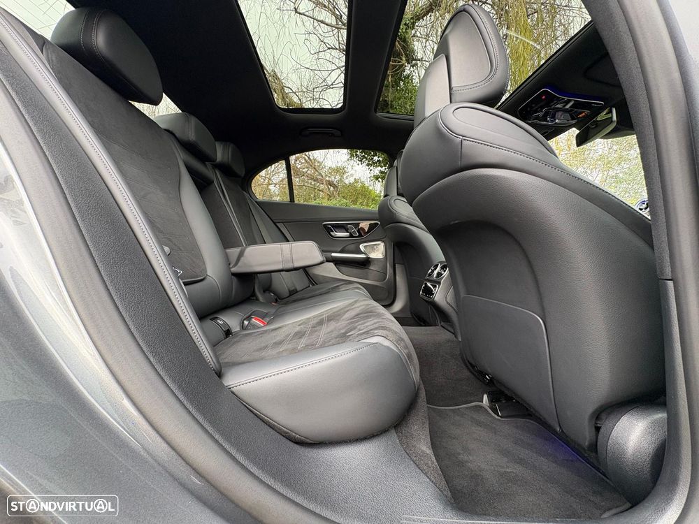 Mercedes-Benz C 300 d AMG Line - 27